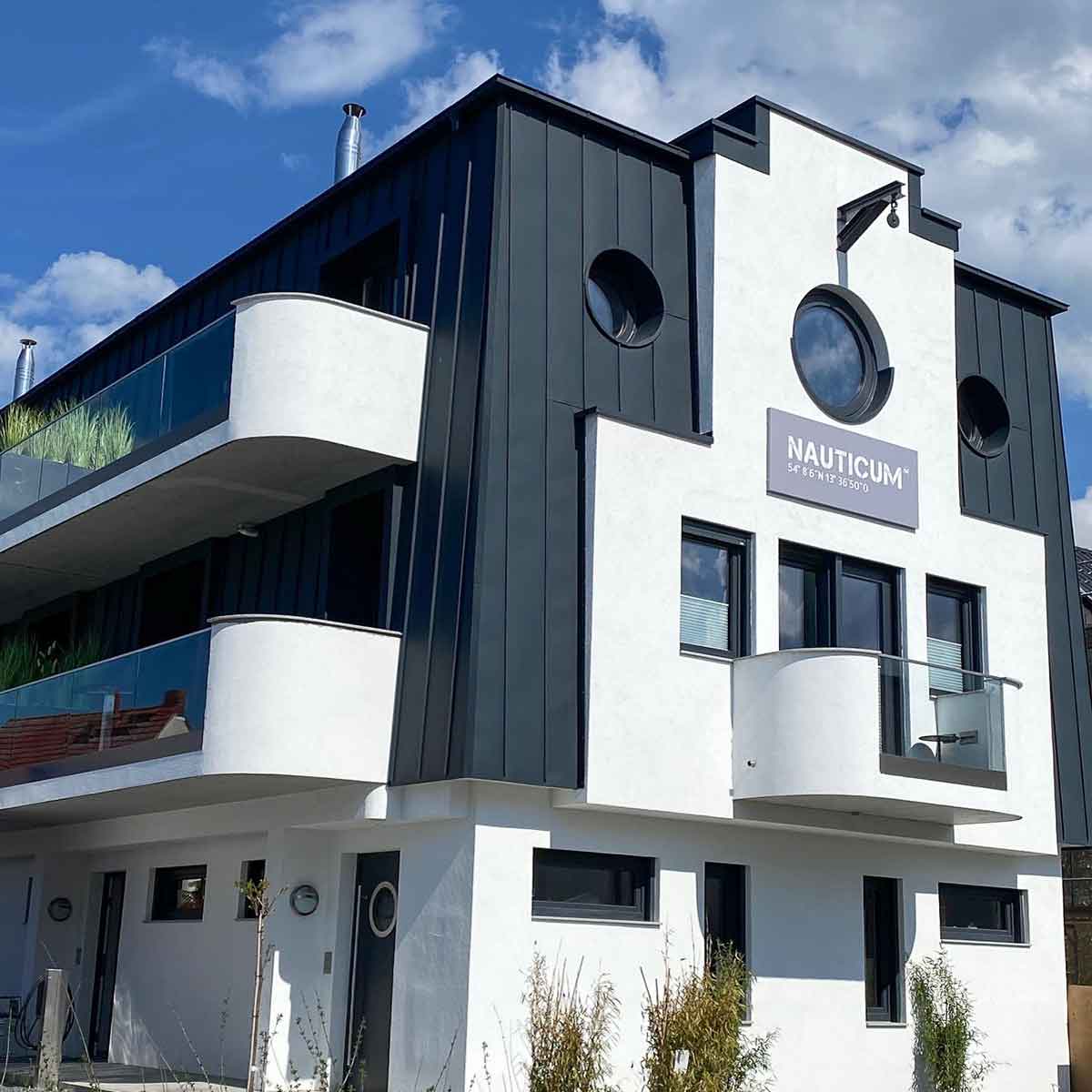 Nauticum / Lubminer Meerblick Apartments